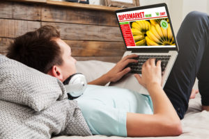 Shopping online at Coles and Woolworths